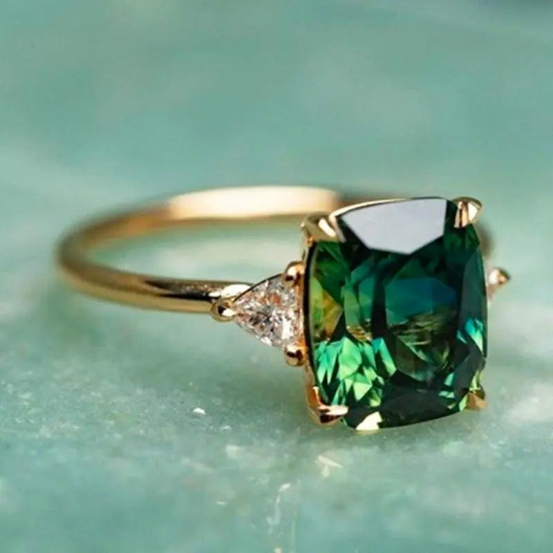 Elara – Refined Square Emerald Ring