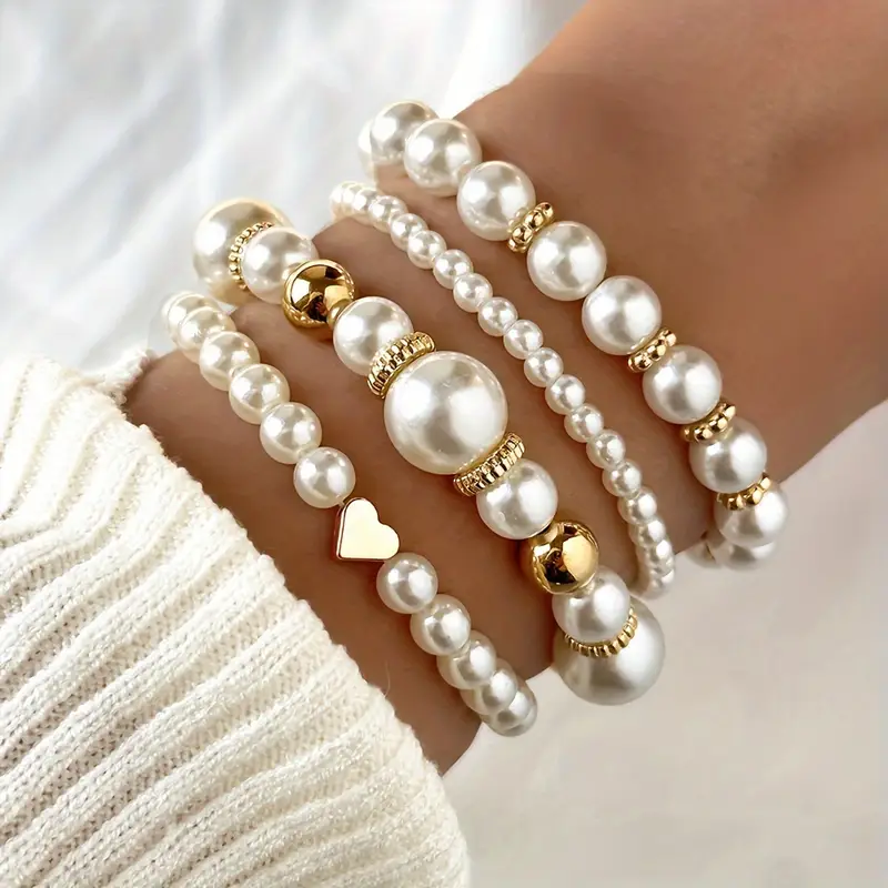 Elowyn – Refined Pearl Bracelet Set